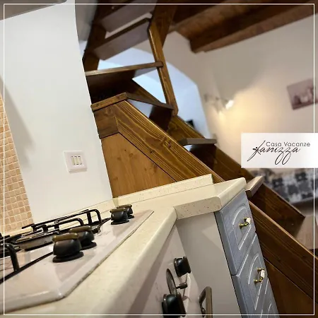 Trullo Dei Santi Nyaraló Alberobello